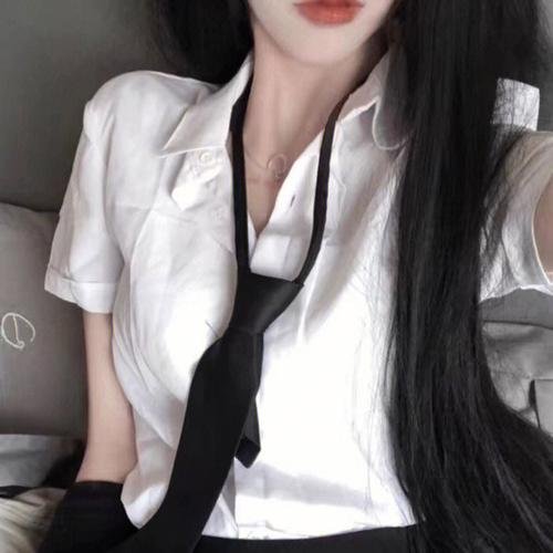 饥饿的狮子